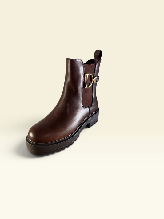 Brown Chunky Buckle Accent Chelsea Boots