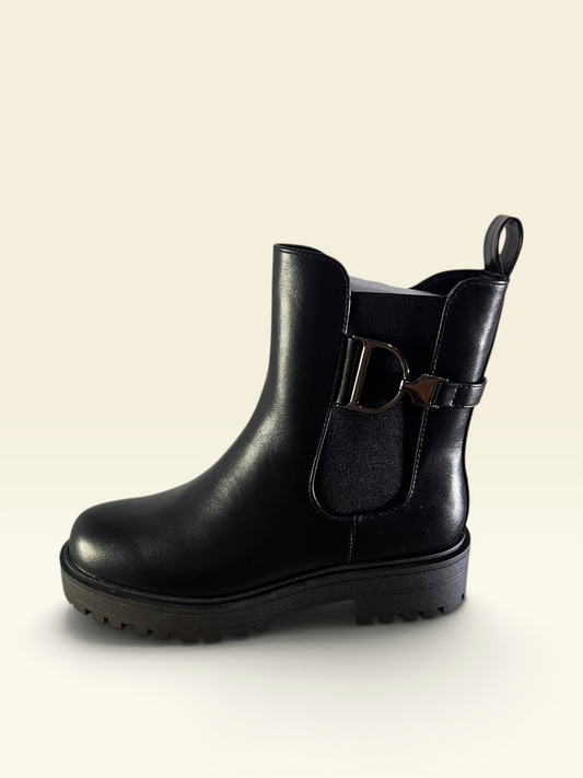 Black Chunky Buckle Accent Chelsea Boots